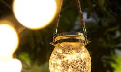 4 Fascinating Ideas for Making Decorative Lights at Home